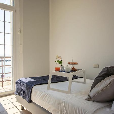 Casa F.A.C.I Hotel Марина ди Маса Екстериор снимка